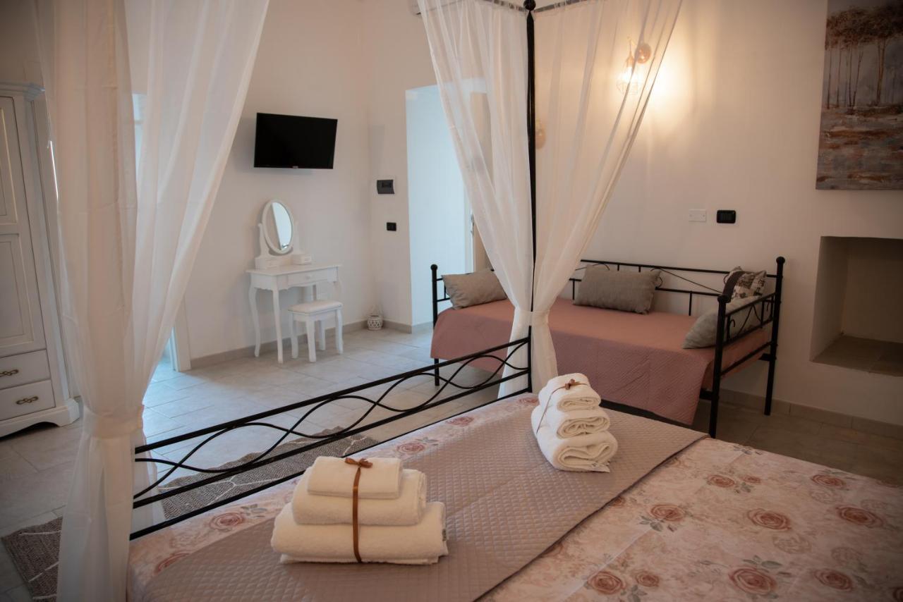 Dimora Guerrieri Hotel Бриндизи Екстериор снимка
