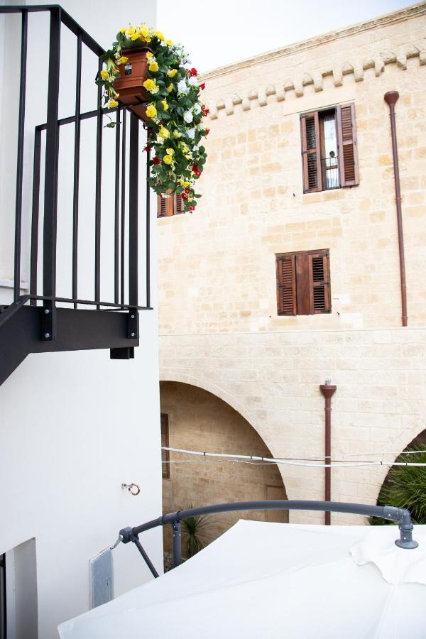 Dimora Guerrieri Hotel Бриндизи Екстериор снимка